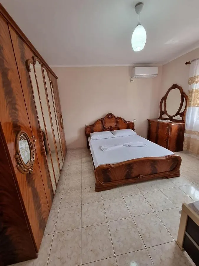 Zani Guesthouse Fier Pensionat